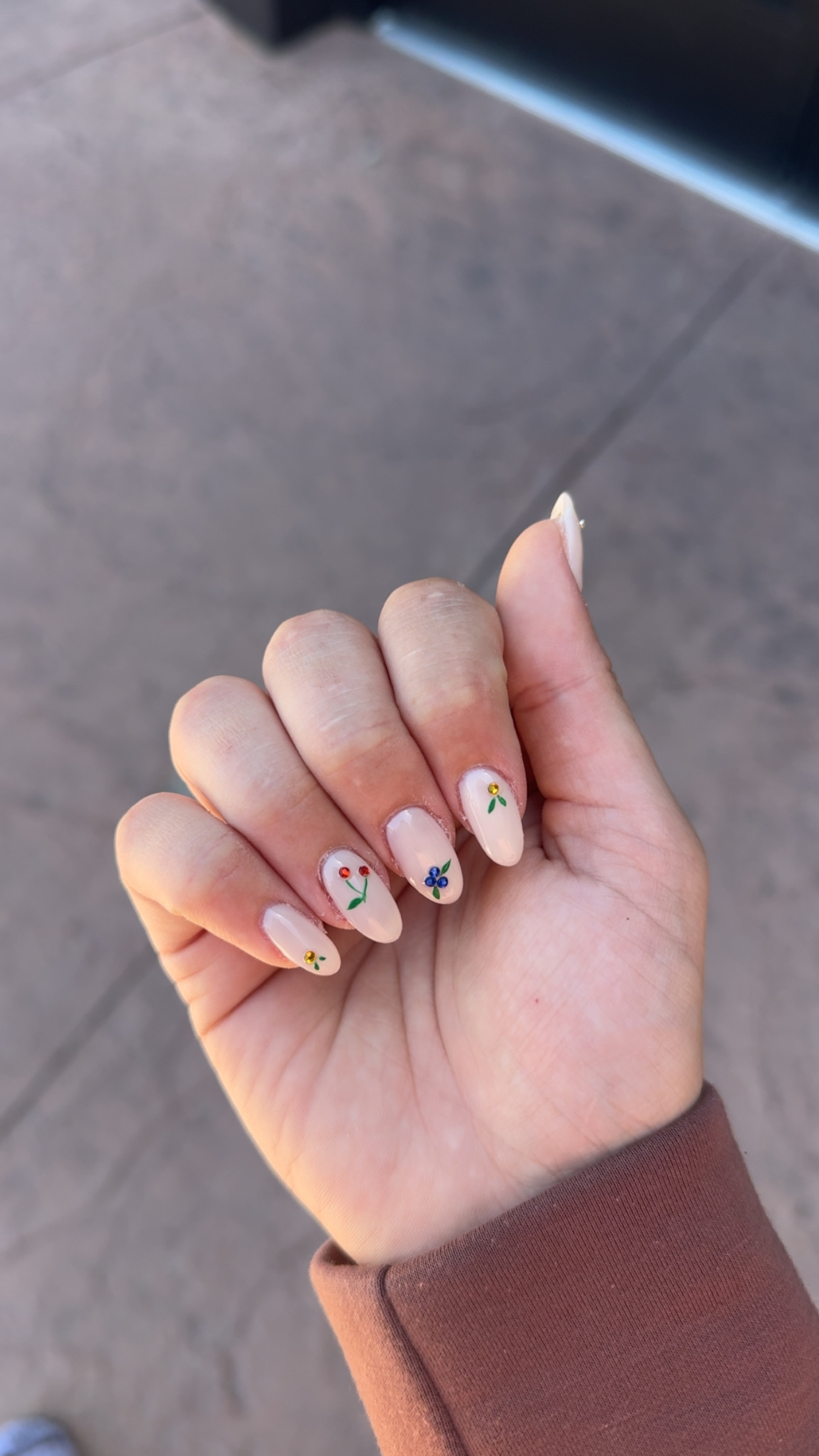 L.O. NAILS nail photo 8
